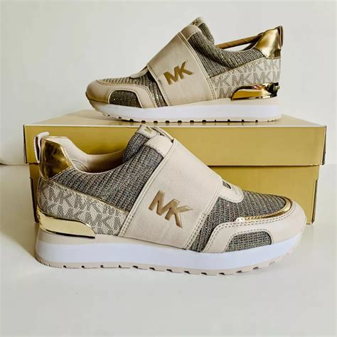 michael kors shoes groupon